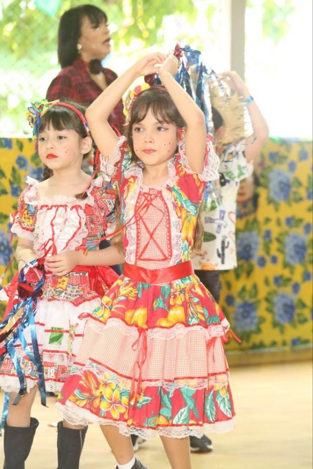 Foto de São João - turmas do Ensino Fundamental