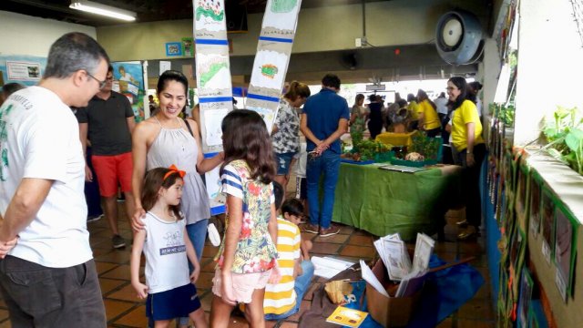 Foto de Feira de Conhecimentos - Turmas da Educação Infantil